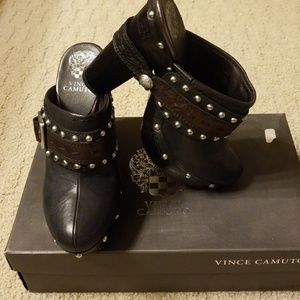 Vince Camuto black studded leather platform clogs